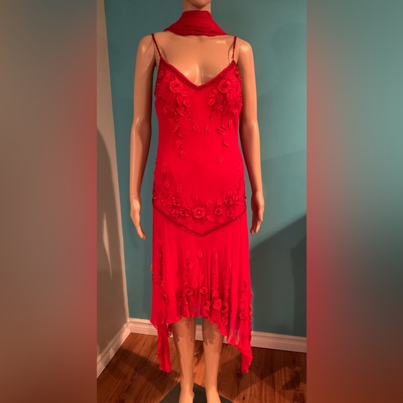 Evening elegant dress - Picture 1 of 8